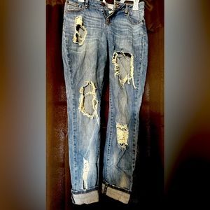 Refuge Ripped Jeans